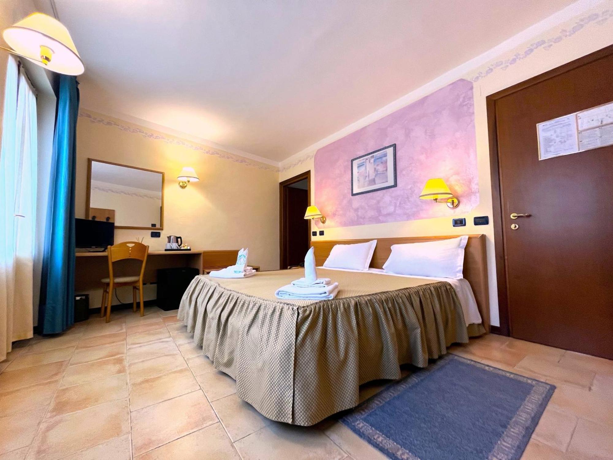 Hotel Суза Экстерьер фото